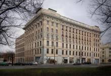 Warszawa: Międzynarodowa kancelaria prawna wybiera Plac Małachowskiego