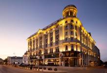Warszawa: Hotel Bristol sprzedany konsorcjum zagranicznych inwestorów