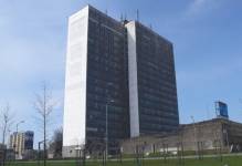 Katowice: PKP zamierza zarobić ponad 14 mln zł na wieżowcu przy Spodku