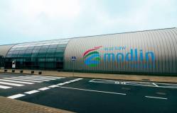 Sprzeciw dla rozbudowy lotniska w Modlinie zmieni polski rynek lotniczy
