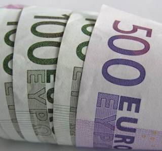 Raport: Więcej kredytodawców gotowych do pożyczek powyżej 100 mln euro